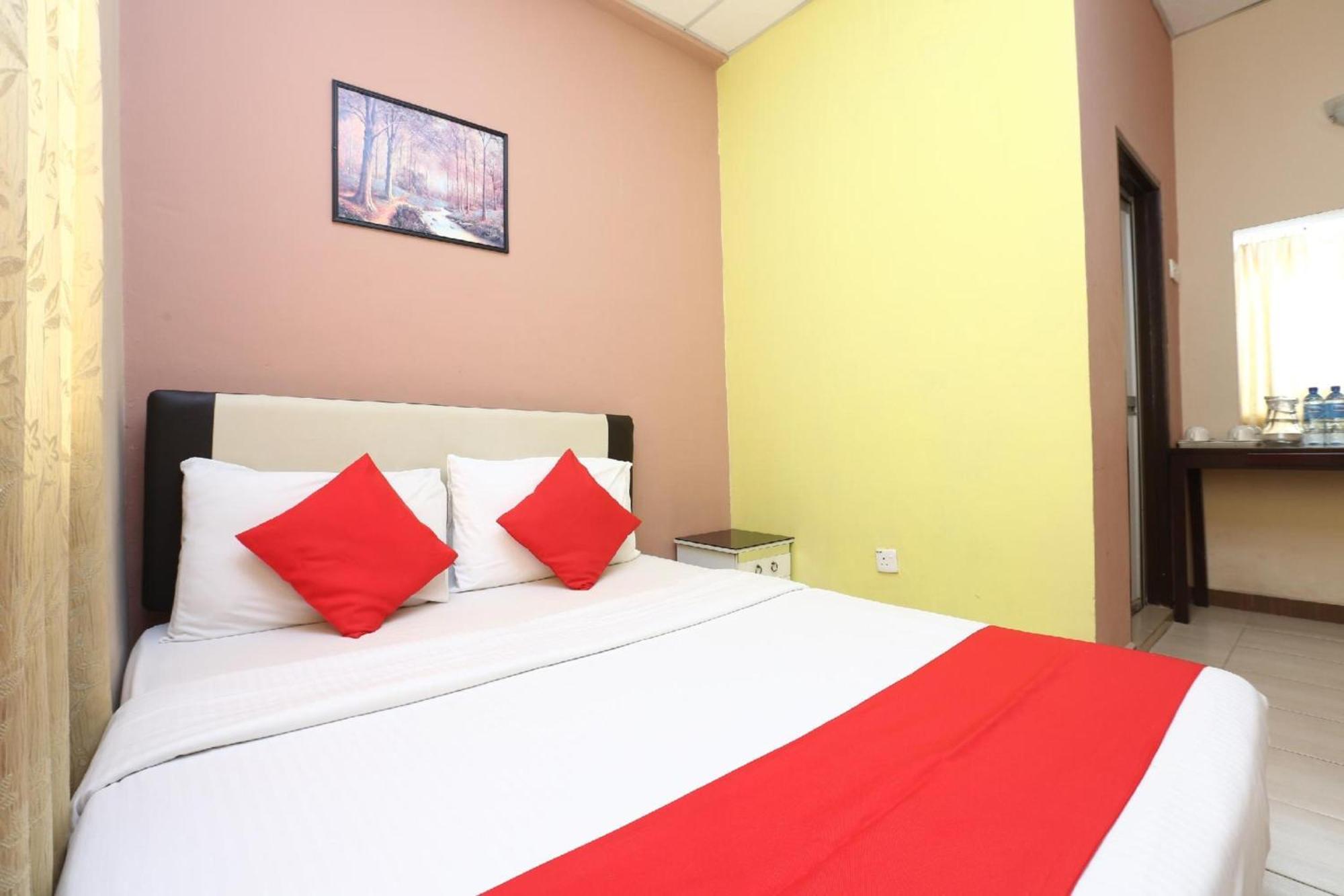 Destiny Riverside Hotel Kota Bharu Esterno foto