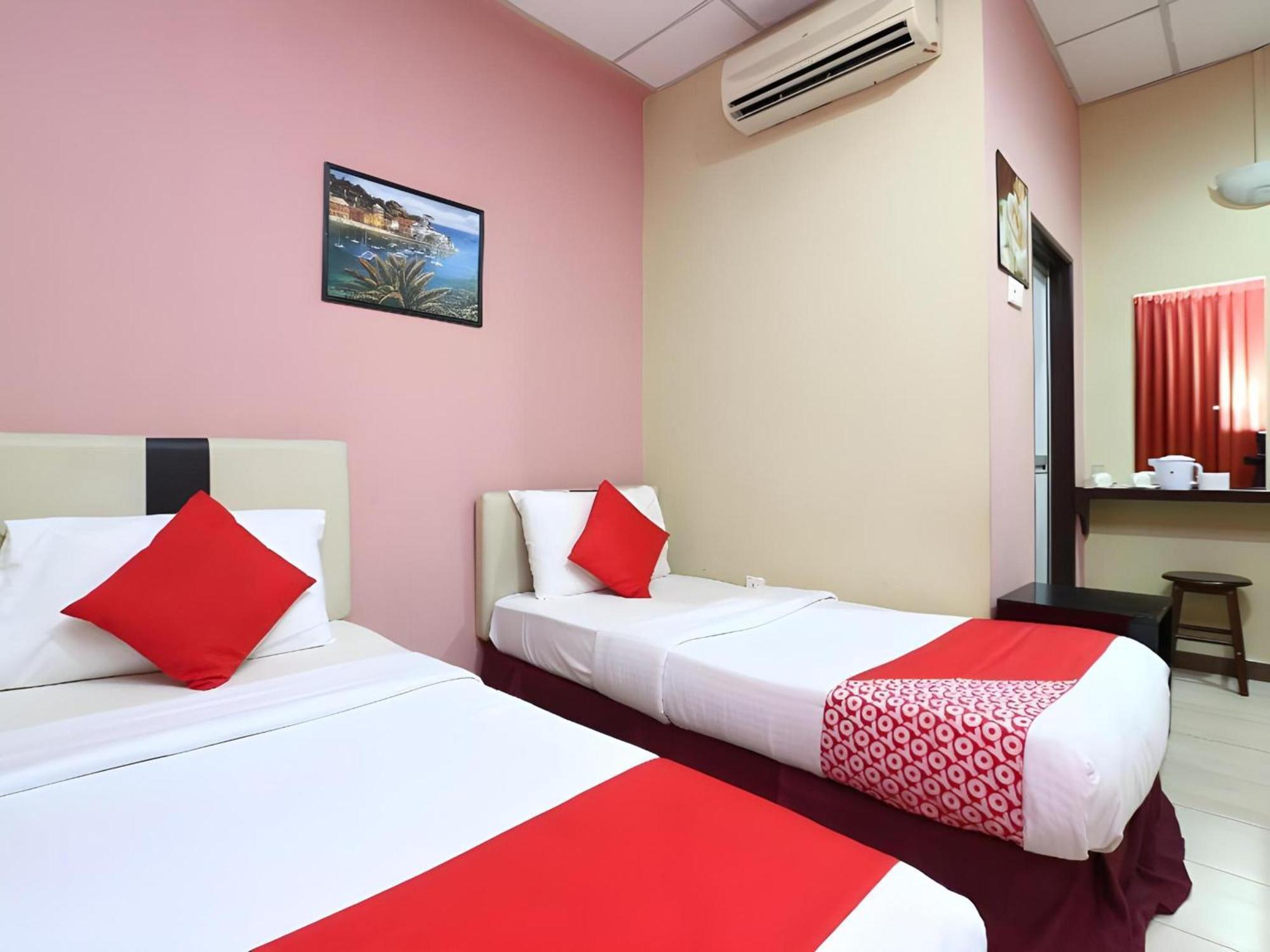 Destiny Riverside Hotel Kota Bharu Esterno foto