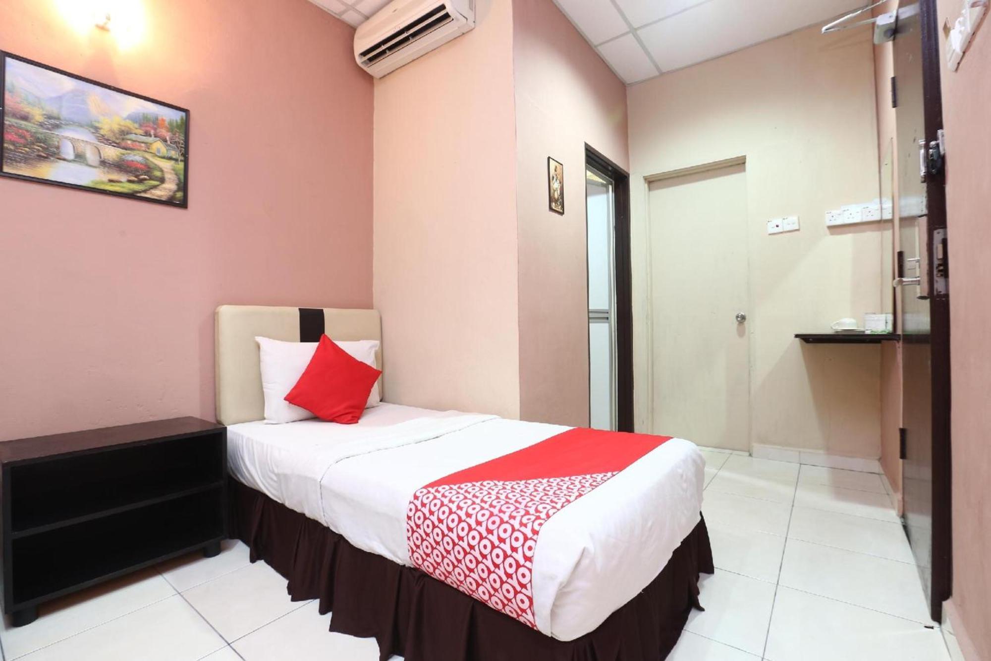 Destiny Riverside Hotel Kota Bharu Esterno foto